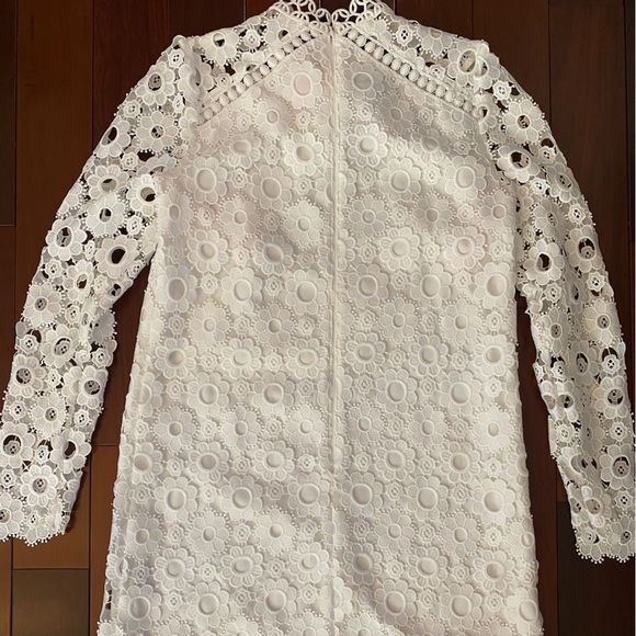 Monique Lhuillier Dress - Picture 10 of 13